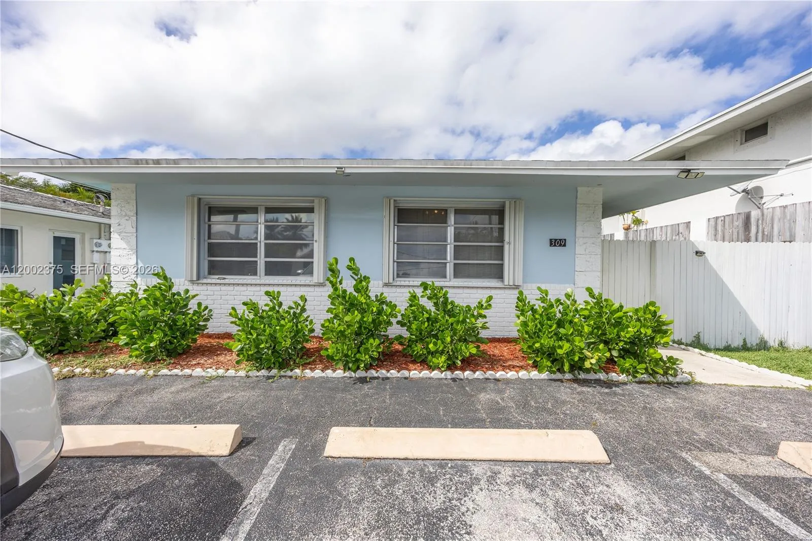309 Se 12th Ave, Pompano Beach, Florida 33060, Pompano Beach, Florida 33060, ,Residential Income,For Sale,309 Se 12th Ave, Pompano Beach, Florida 33060,A12002375