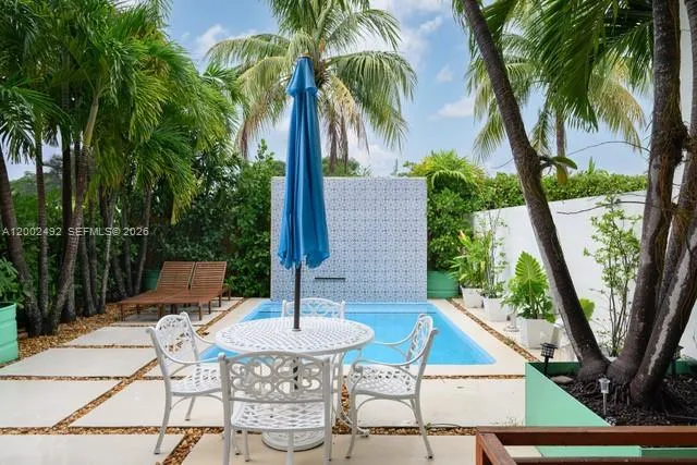 2766 Sw 33rd Ave 2766, Miami, Florida 33133, Miami, Florida 33133, 3 Bedrooms Bedrooms, ,3 BathroomsBathrooms,Residential,For Sale,2766 Sw 33rd Ave 2766, Miami, Florida 33133,A12002492