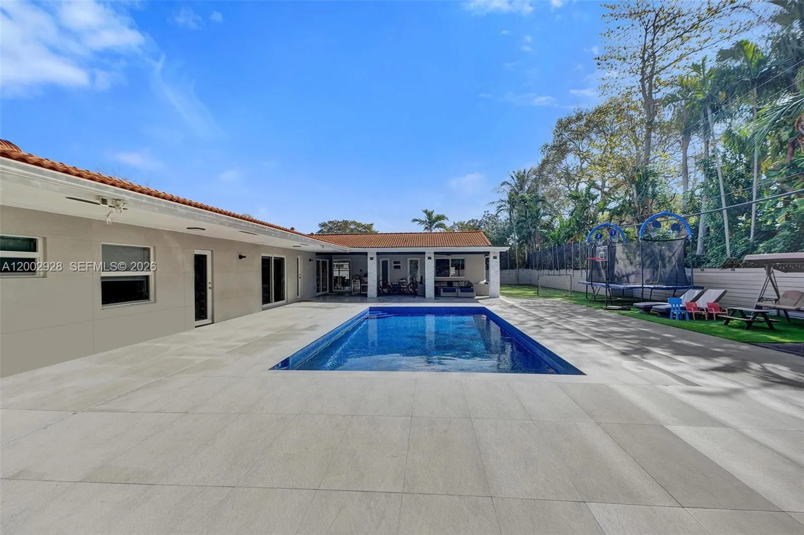 2126 Ne 187th St, North Miami Beach, Florida 33179, North Miami Beach, Florida 33179, 5 Bedrooms Bedrooms, ,3 BathroomsBathrooms,Residential,For Sale,2126 Ne 187th St, North Miami Beach, Florida 33179,A12002928