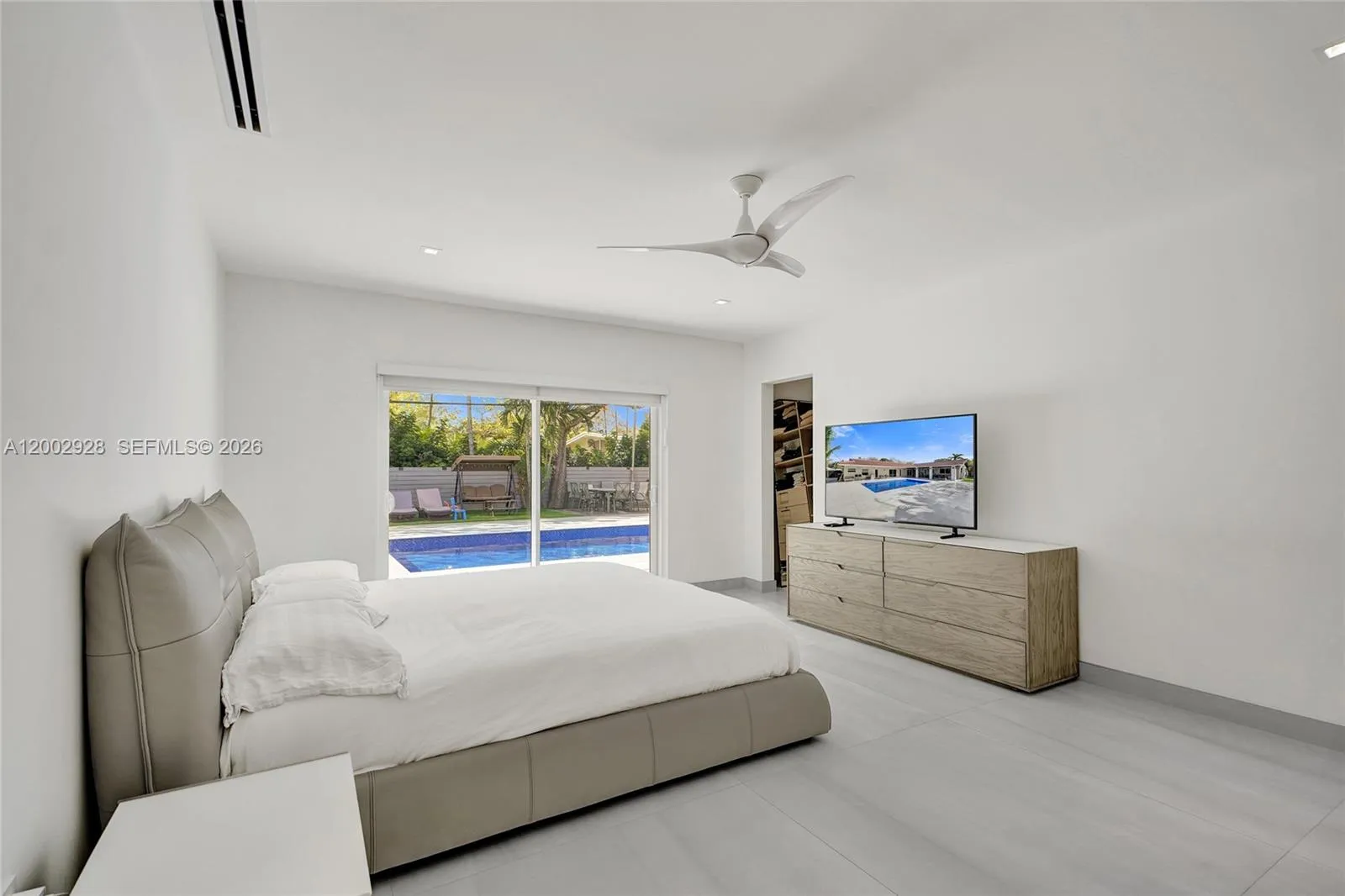 2126 Ne 187th St, North Miami Beach, Florida 33179, North Miami Beach, Florida 33179, 5 Bedrooms Bedrooms, ,3 BathroomsBathrooms,Residential,For Sale,2126 Ne 187th St, North Miami Beach, Florida 33179,A12002928