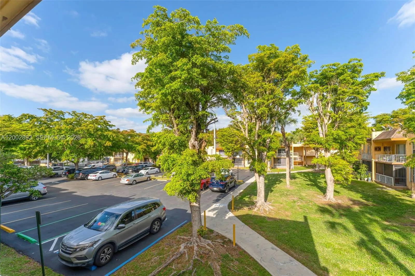 13700 Sw 62nd St 244, Miami, Florida 33183, Miami, Florida 33183, 3 Bedrooms Bedrooms, ,2 BathroomsBathrooms,Residential,For Sale,13700 Sw 62nd St 244, Miami, Florida 33183,A12002893