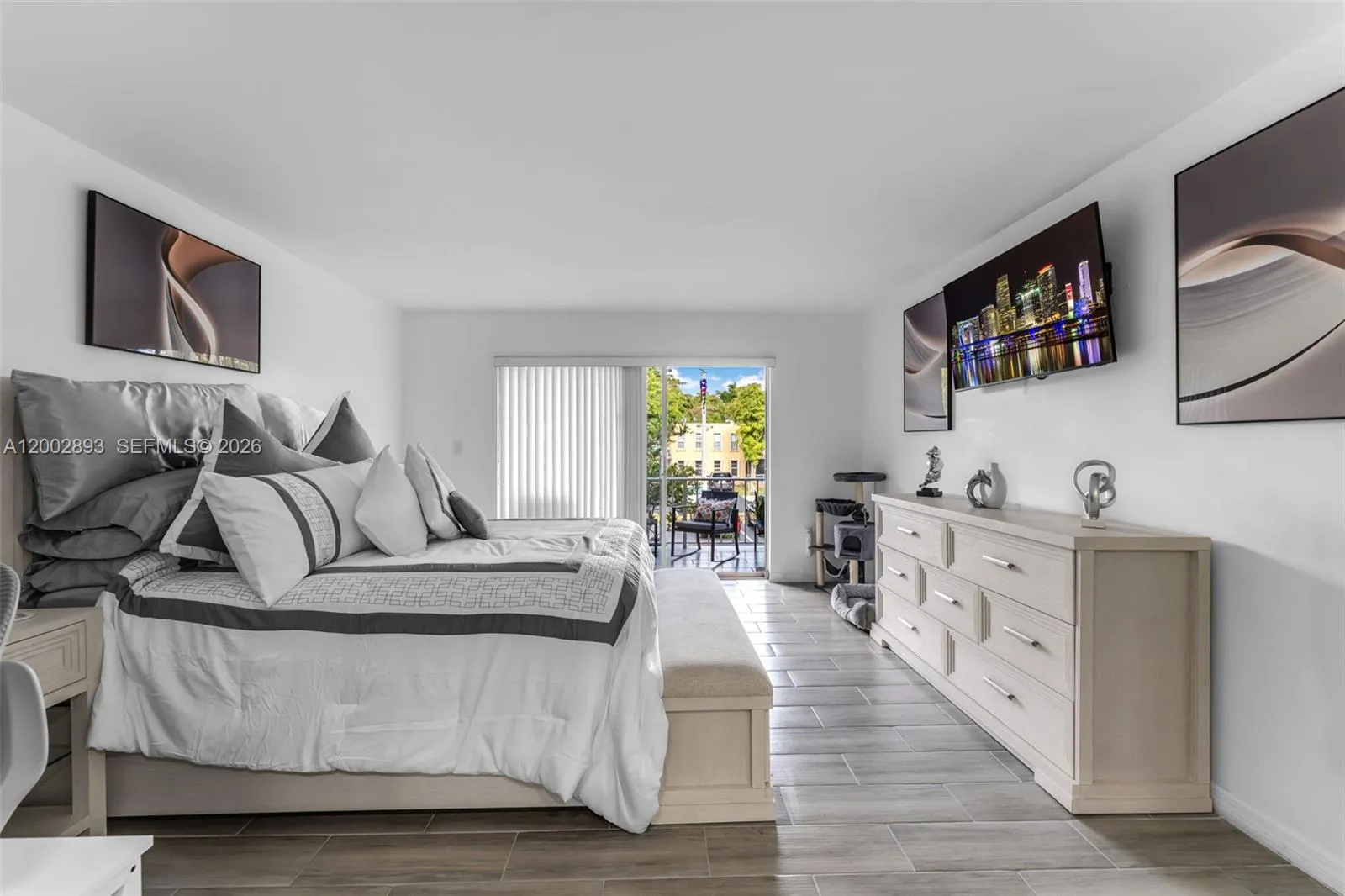 13700 Sw 62nd St 244, Miami, Florida 33183, Miami, Florida 33183, 3 Bedrooms Bedrooms, ,2 BathroomsBathrooms,Residential,For Sale,13700 Sw 62nd St 244, Miami, Florida 33183,A12002893