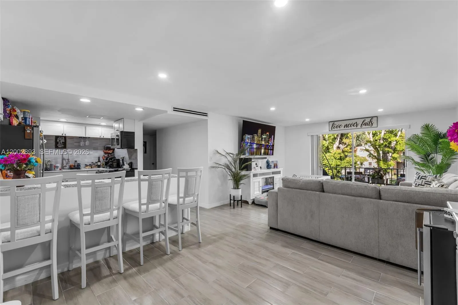 13700 Sw 62nd St 244, Miami, Florida 33183, Miami, Florida 33183, 3 Bedrooms Bedrooms, ,2 BathroomsBathrooms,Residential,For Sale,13700 Sw 62nd St 244, Miami, Florida 33183,A12002893