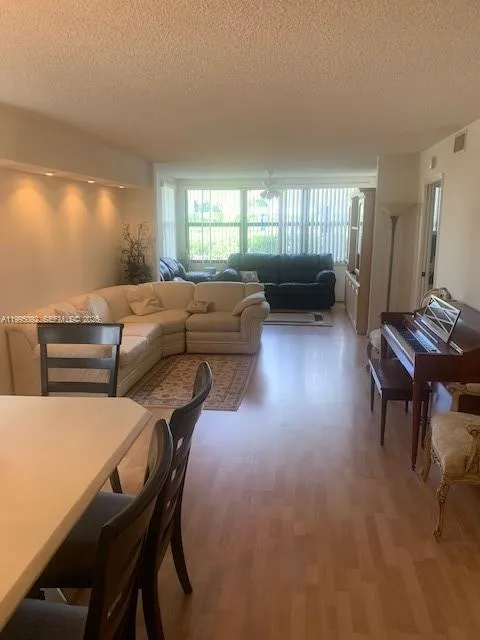 10623 W Clairmont Cir 101, Tamarac, Florida 33321, Tamarac, Florida 33321, 2 Bedrooms Bedrooms, ,2 BathroomsBathrooms,Residential,For Sale,10623 W Clairmont Cir 101, Tamarac, Florida 33321,A11995092