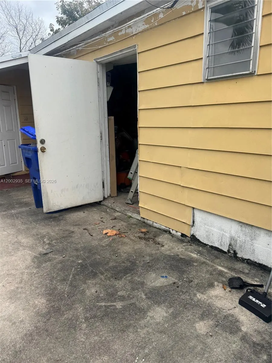 1512 N 23rd Ave, Hollywood, Florida 33020, Hollywood, Florida 33020, ,Residential Income,For Sale,1512 N 23rd Ave, Hollywood, Florida 33020,A12002935