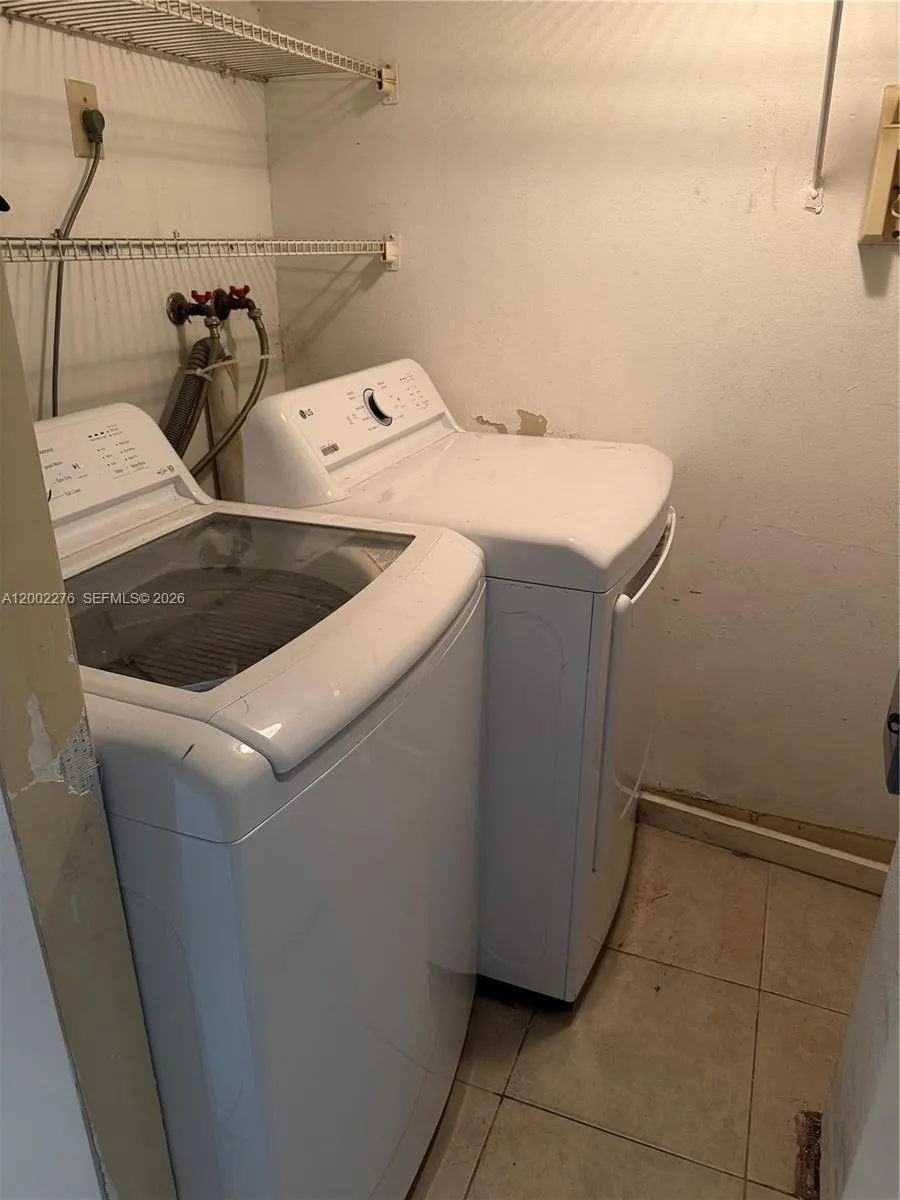 8024 Nw 27th Ct, Sunrise, Florida 33322, Sunrise, Florida 33322, 3 Bedrooms Bedrooms, ,2 BathroomsBathrooms,Residential,For Sale,8024 Nw 27th Ct, Sunrise, Florida 33322,A12002276