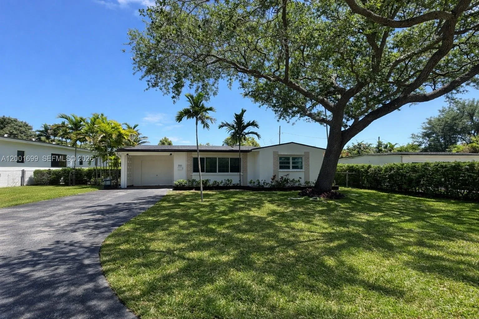 11111 Sw 78th Ct, Pinecrest, Florida 33156, Pinecrest, Florida 33156, 4 Bedrooms Bedrooms, ,2 BathroomsBathrooms,Residential Lease,For Rent,11111 Sw 78th Ct, Pinecrest, Florida 33156,A12001699