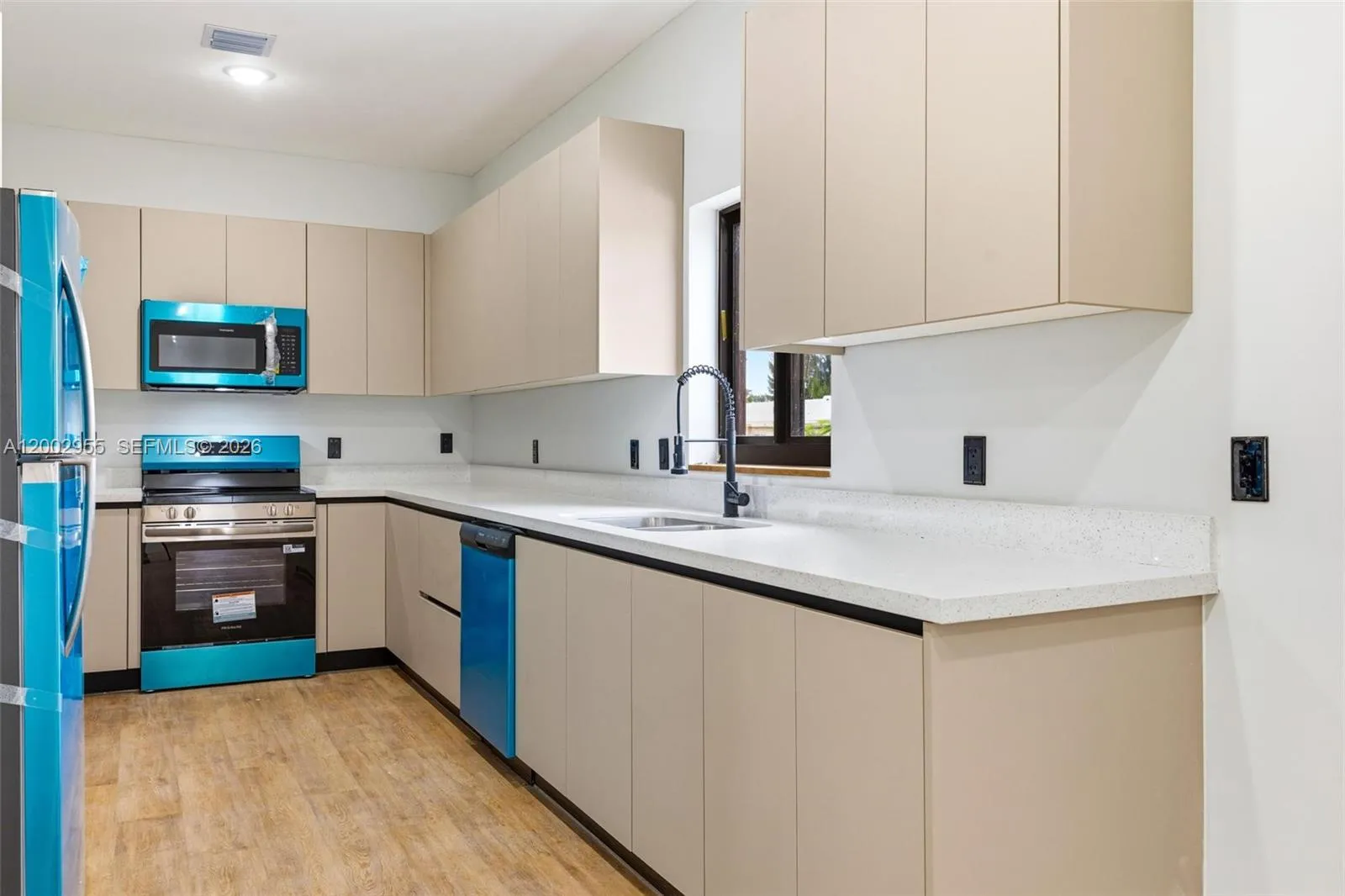 4717 Sw 32nd Ave, Dania Beach, Florida 33312, Dania Beach, Florida 33312, ,Commercial Sale,For Sale,4717 Sw 32nd Ave, Dania Beach, Florida 33312,A12002955