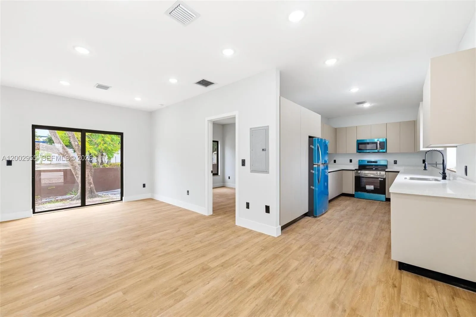 4717 Sw 32nd Ave, Dania Beach, Florida 33312, Dania Beach, Florida 33312, ,Commercial Sale,For Sale,4717 Sw 32nd Ave, Dania Beach, Florida 33312,A12002955