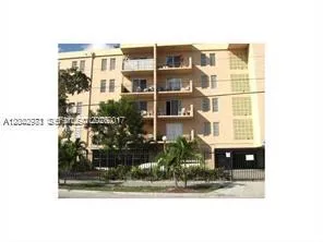 6950 W 6th Ave 511, Hialeah, Florida 33014, Hialeah, Florida 33014, 3 Bedrooms Bedrooms, ,2 BathroomsBathrooms,Residential Lease,For Rent,6950 W 6th Ave 511, Hialeah, Florida 33014,A12002973