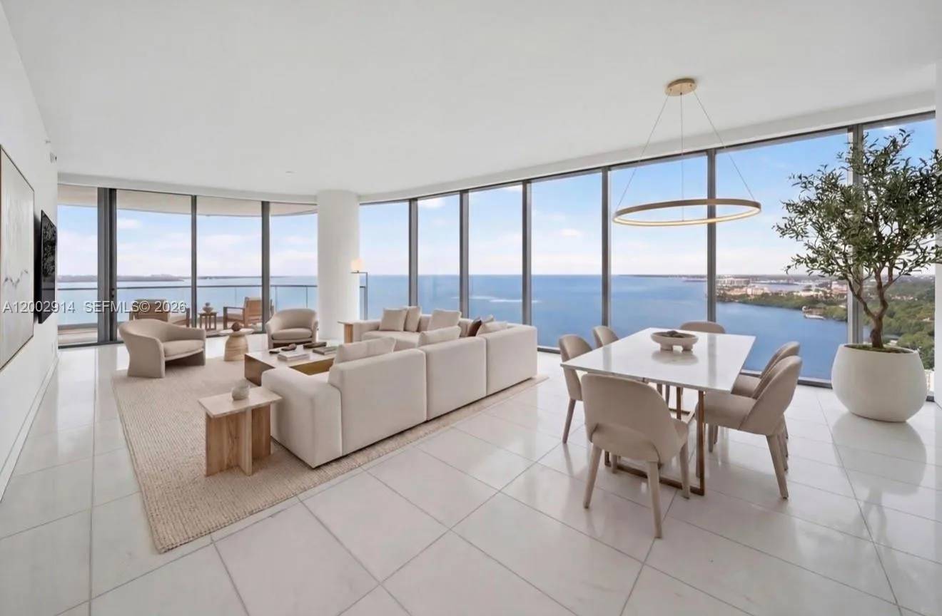 175 Se 25 Rd 2602, Miami, Florida 33129, Miami, Florida 33129, 4 Bedrooms Bedrooms, ,4 BathroomsBathrooms,Residential,For Sale,175 Se 25 Rd 2602, Miami, Florida 33129,A12002914