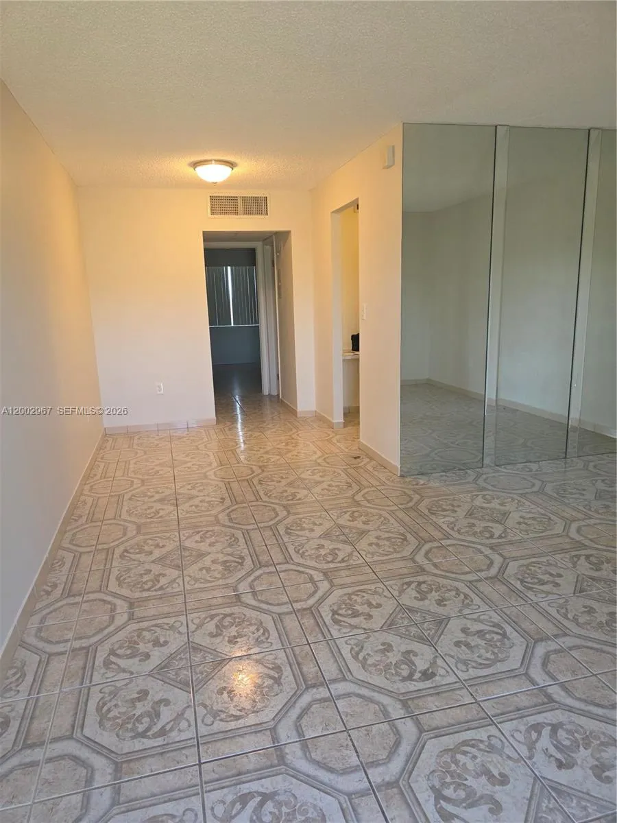 135 Ne 202nd Ter N4, Miami Gardens, Florida 33179, Miami Gardens, Florida 33179, 1 Bedroom Bedrooms, ,1 BathroomBathrooms,Residential,For Sale,135 Ne 202nd Ter N4, Miami Gardens, Florida 33179,A12002967