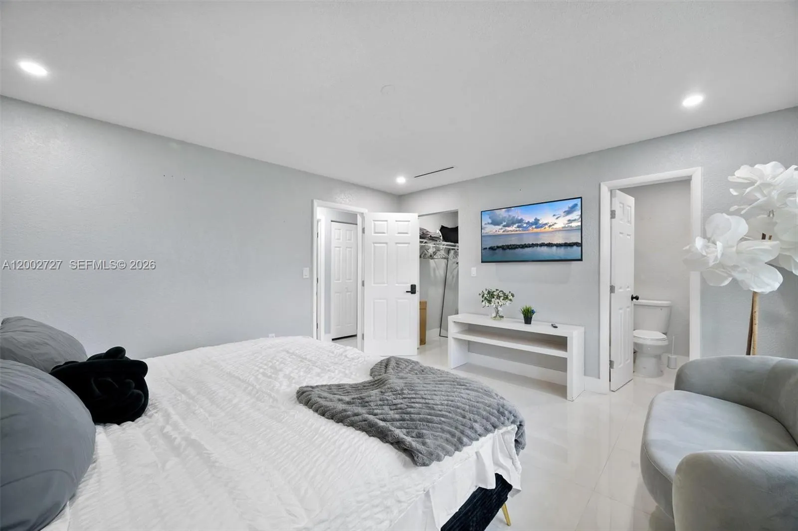 14760 S Spur Dr, Miami, Florida 33161, Miami, Florida 33161, 6 Bedrooms Bedrooms, ,3 BathroomsBathrooms,Residential,For Sale,14760 S Spur Dr, Miami, Florida 33161,A12002727