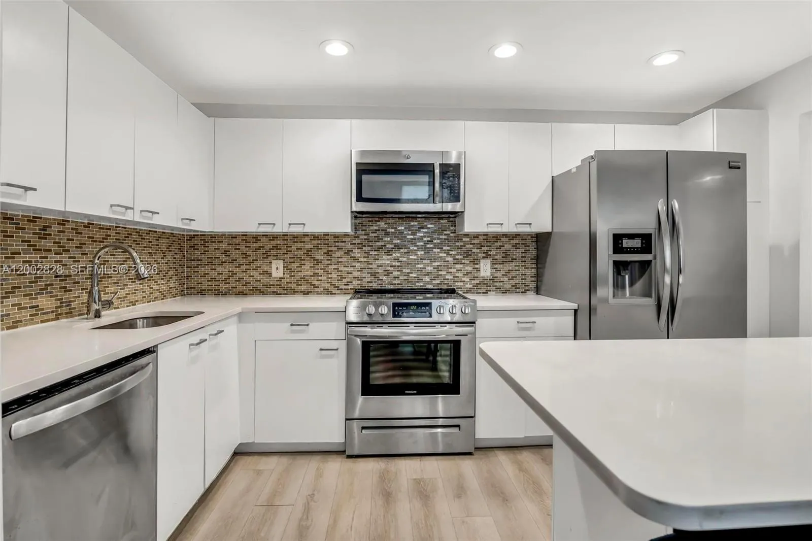 3350 Ne 192nd St 4q-b, Aventura, Florida 33180, Aventura, Florida 33180, 2 Bedrooms Bedrooms, ,2 BathroomsBathrooms,Residential,For Sale,3350 Ne 192nd St 4q-b, Aventura, Florida 33180,A12002828