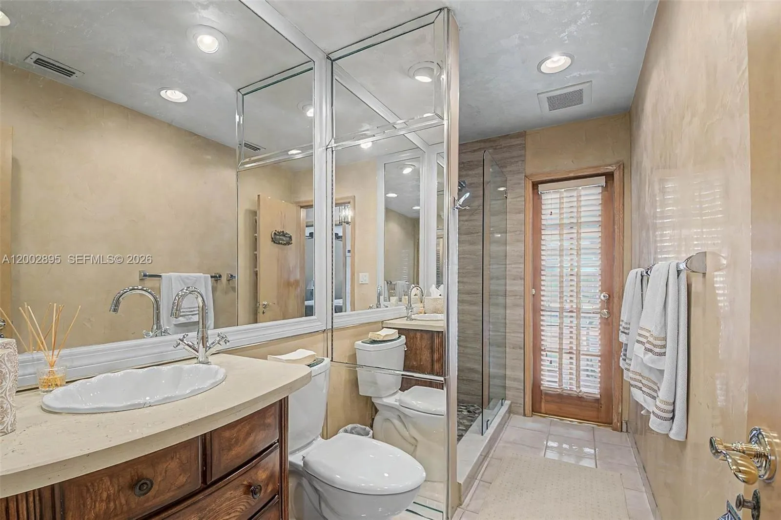 10841 Sw 68th Dr, Miami, Florida 33173, Miami, Florida 33173, 3 Bedrooms Bedrooms, 2 Rooms Rooms,2 BathroomsBathrooms,Residential,For Sale,10841 Sw 68th Dr, Miami, Florida 33173,A12002895