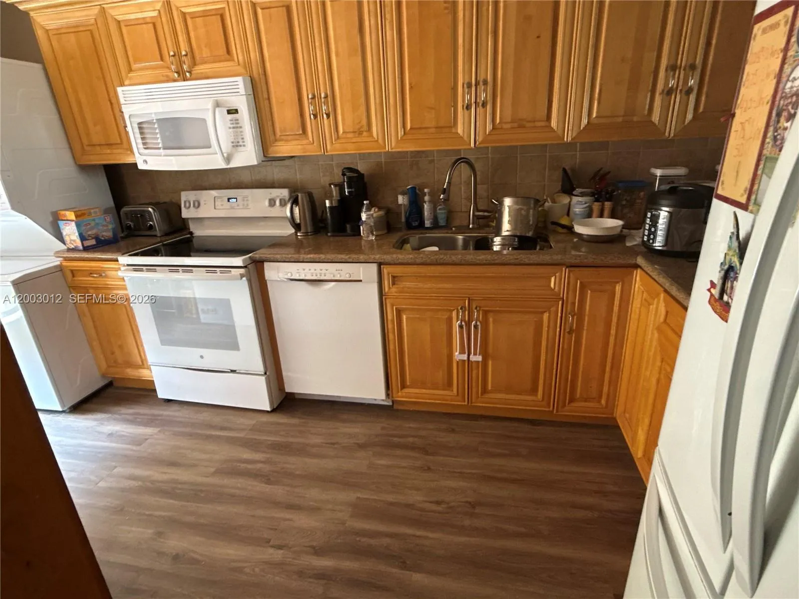 9955 Nw 10th St 24, Pembroke Pines, Florida 33024, Pembroke Pines, Florida 33024, 2 Bedrooms Bedrooms, ,2 BathroomsBathrooms,Residential,For Sale,9955 Nw 10th St 24, Pembroke Pines, Florida 33024,A12003012