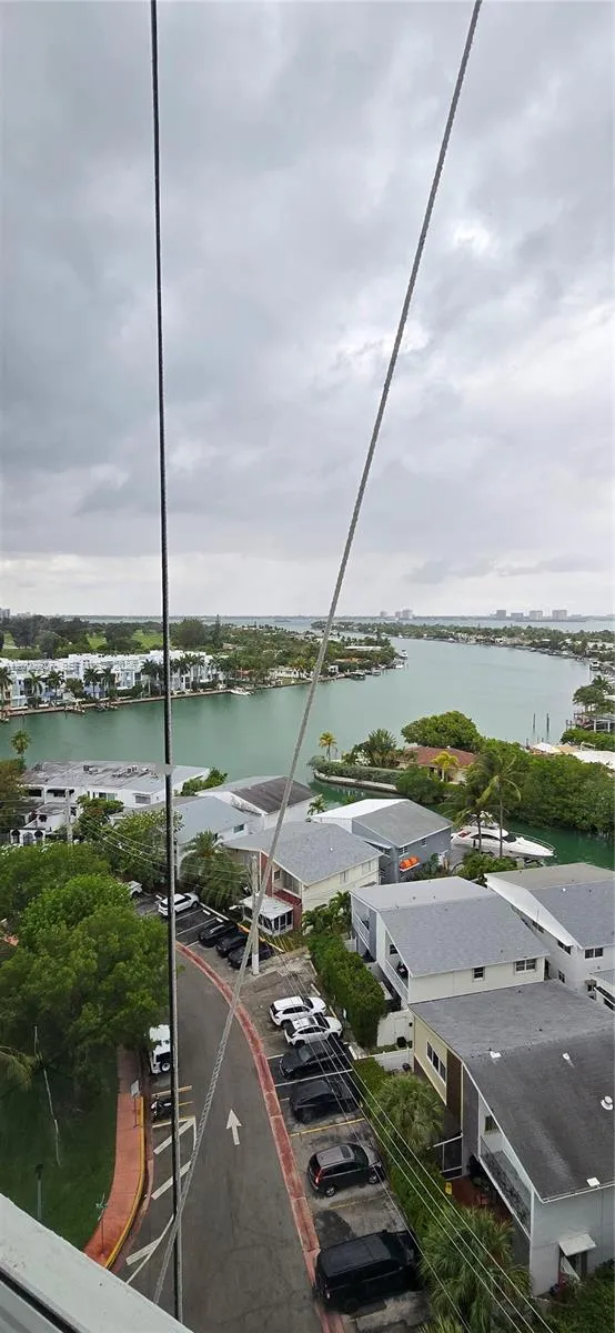 7441 Wayne Ave 11a, Miami Beach, Florida 33141, Miami Beach, Florida 33141, 2 Bedrooms Bedrooms, ,2 BathroomsBathrooms,Residential,For Sale,7441 Wayne Ave 11a, Miami Beach, Florida 33141,A12002807