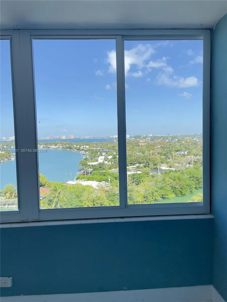 7441 Wayne Ave 11a, Miami Beach, Florida 33141, Miami Beach, Florida 33141, 2 Bedrooms Bedrooms, ,2 BathroomsBathrooms,Residential,For Sale,7441 Wayne Ave 11a, Miami Beach, Florida 33141,A12002807