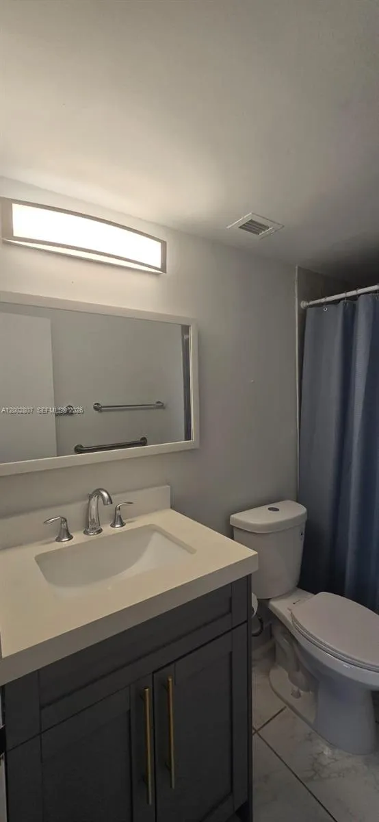 7441 Wayne Ave 11a, Miami Beach, Florida 33141, Miami Beach, Florida 33141, 2 Bedrooms Bedrooms, ,2 BathroomsBathrooms,Residential,For Sale,7441 Wayne Ave 11a, Miami Beach, Florida 33141,A12002807