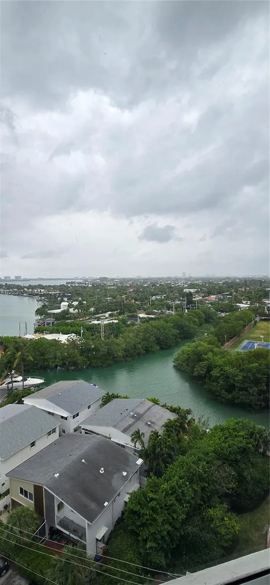 7441 Wayne Ave 11a, Miami Beach, Florida 33141, Miami Beach, Florida 33141, 2 Bedrooms Bedrooms, ,2 BathroomsBathrooms,Residential,For Sale,7441 Wayne Ave 11a, Miami Beach, Florida 33141,A12002807