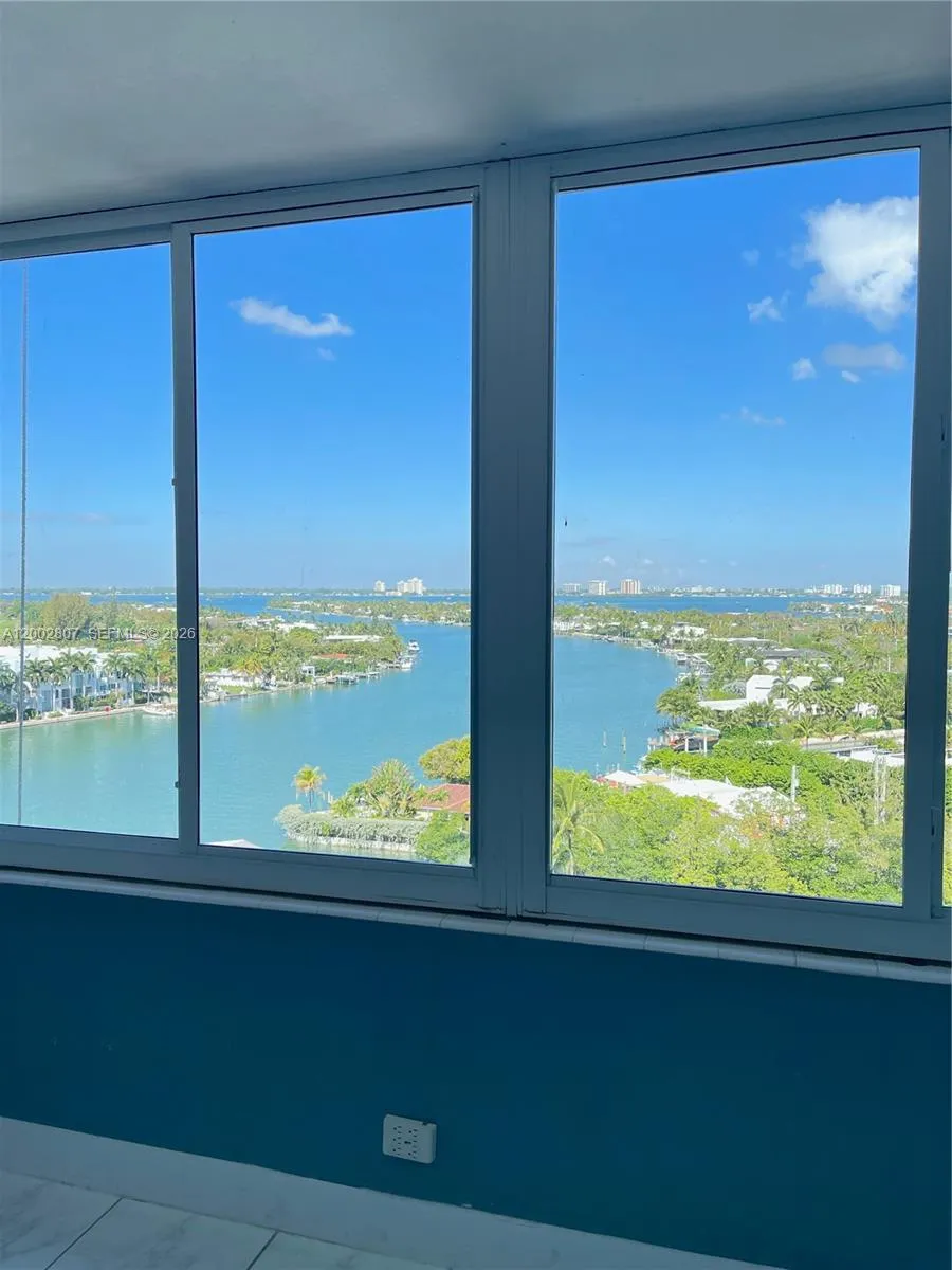 7441 Wayne Ave 11a, Miami Beach, Florida 33141, Miami Beach, Florida 33141, 2 Bedrooms Bedrooms, ,2 BathroomsBathrooms,Residential,For Sale,7441 Wayne Ave 11a, Miami Beach, Florida 33141,A12002807