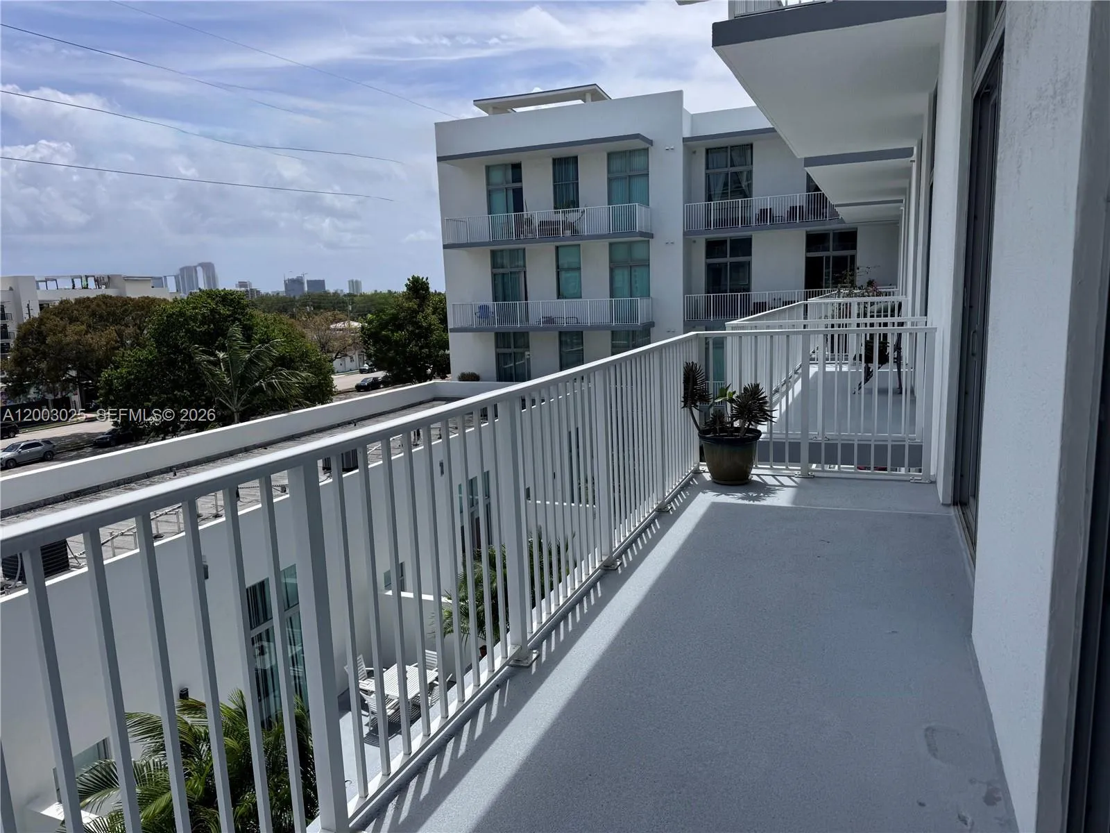 2100 Van Buren St 412, Hollywood, Florida 33020, Hollywood, Florida 33020, 1 Bedroom Bedrooms, ,1 BathroomBathrooms,Residential,For Sale,2100 Van Buren St 412, Hollywood, Florida 33020,A12003025