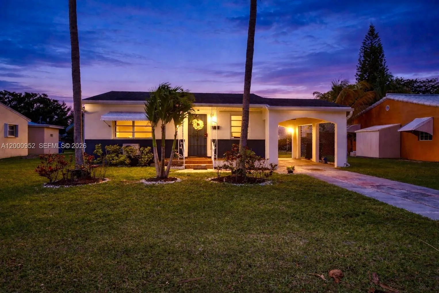 2820 Fletcher St, Hollywood, Florida 33020, Hollywood, Florida 33020, 2 Bedrooms Bedrooms, ,2 BathroomsBathrooms,Residential,For Sale,2820 Fletcher St, Hollywood, Florida 33020,A12000952