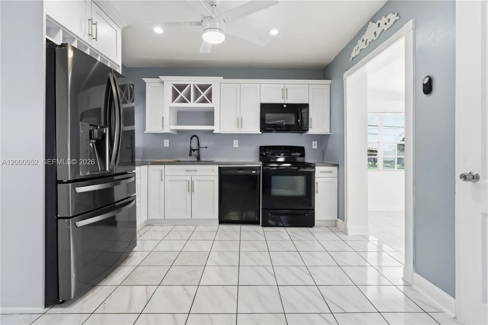 2820 Fletcher St, Hollywood, Florida 33020, Hollywood, Florida 33020, 2 Bedrooms Bedrooms, ,2 BathroomsBathrooms,Residential,For Sale,2820 Fletcher St, Hollywood, Florida 33020,A12000952