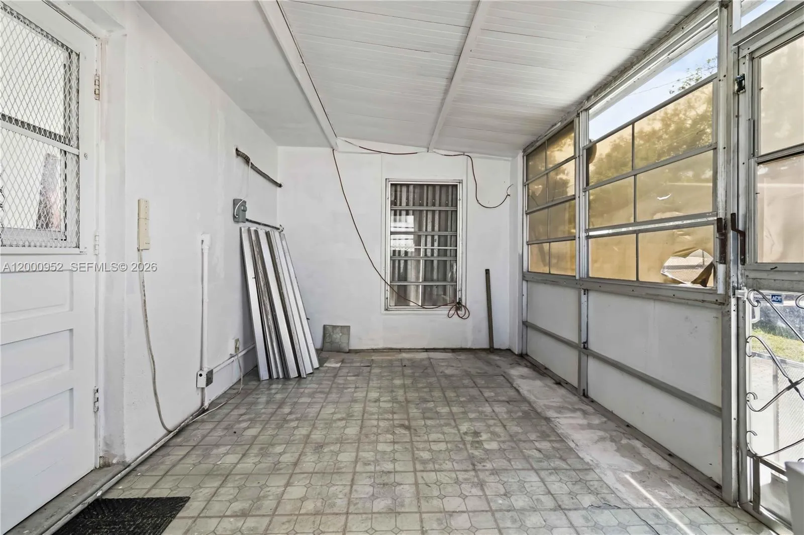 2820 Fletcher St, Hollywood, Florida 33020, Hollywood, Florida 33020, 2 Bedrooms Bedrooms, ,2 BathroomsBathrooms,Residential,For Sale,2820 Fletcher St, Hollywood, Florida 33020,A12000952