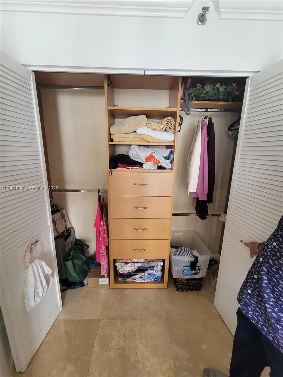 CLoset
