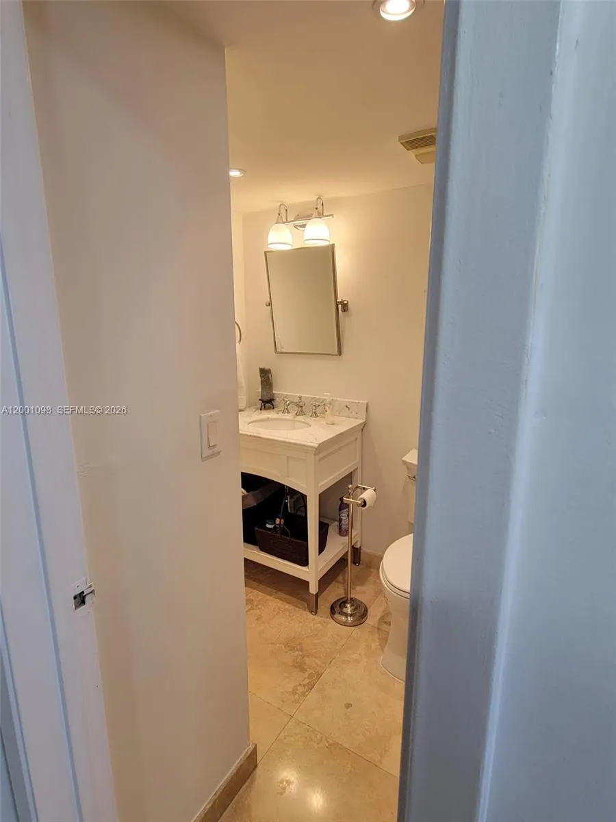 2nd bathroom