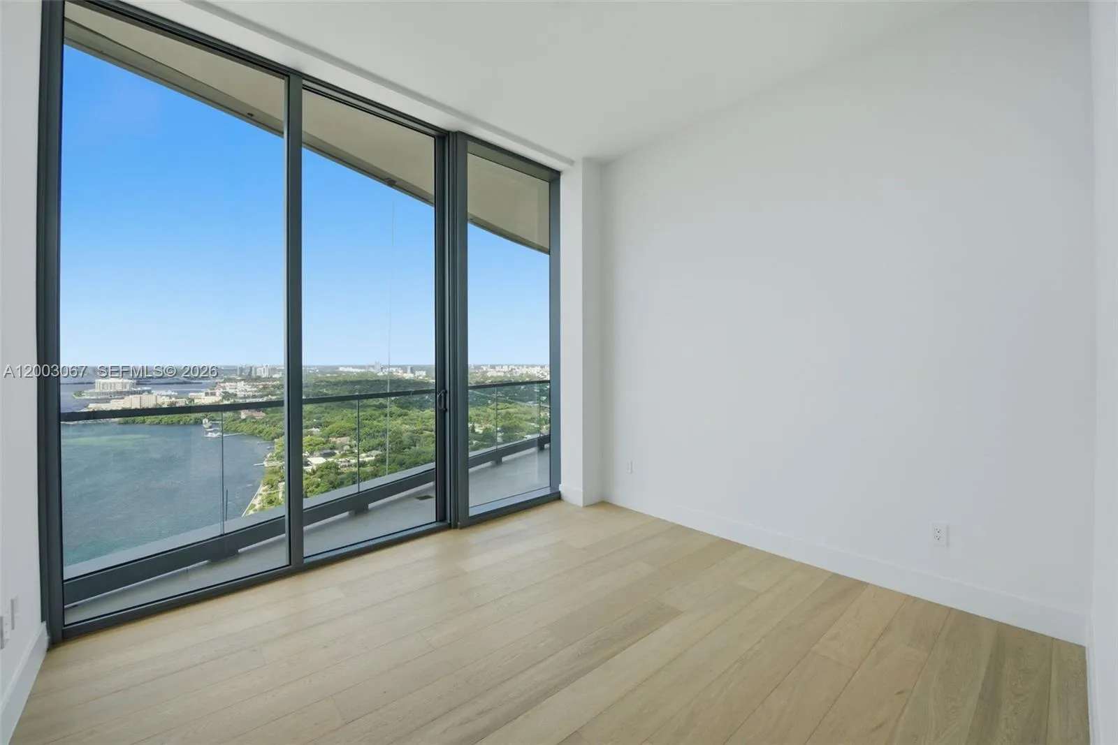 175 Se 25th Rd 3302, Miami, Florida 33129, Miami, Florida 33129, 4 Bedrooms Bedrooms, ,4 BathroomsBathrooms,Residential Lease,For Rent,175 Se 25th Rd 3302, Miami, Florida 33129,A12003067
