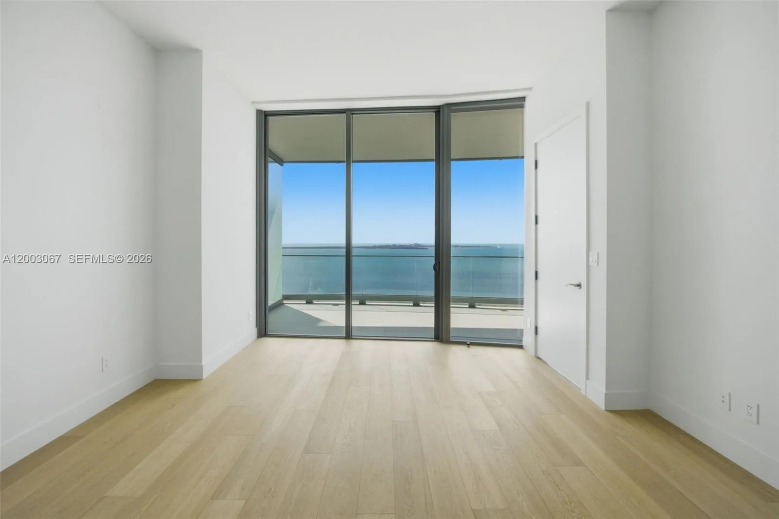 175 Se 25th Rd 3302, Miami, Florida 33129, Miami, Florida 33129, 4 Bedrooms Bedrooms, ,4 BathroomsBathrooms,Residential Lease,For Rent,175 Se 25th Rd 3302, Miami, Florida 33129,A12003067