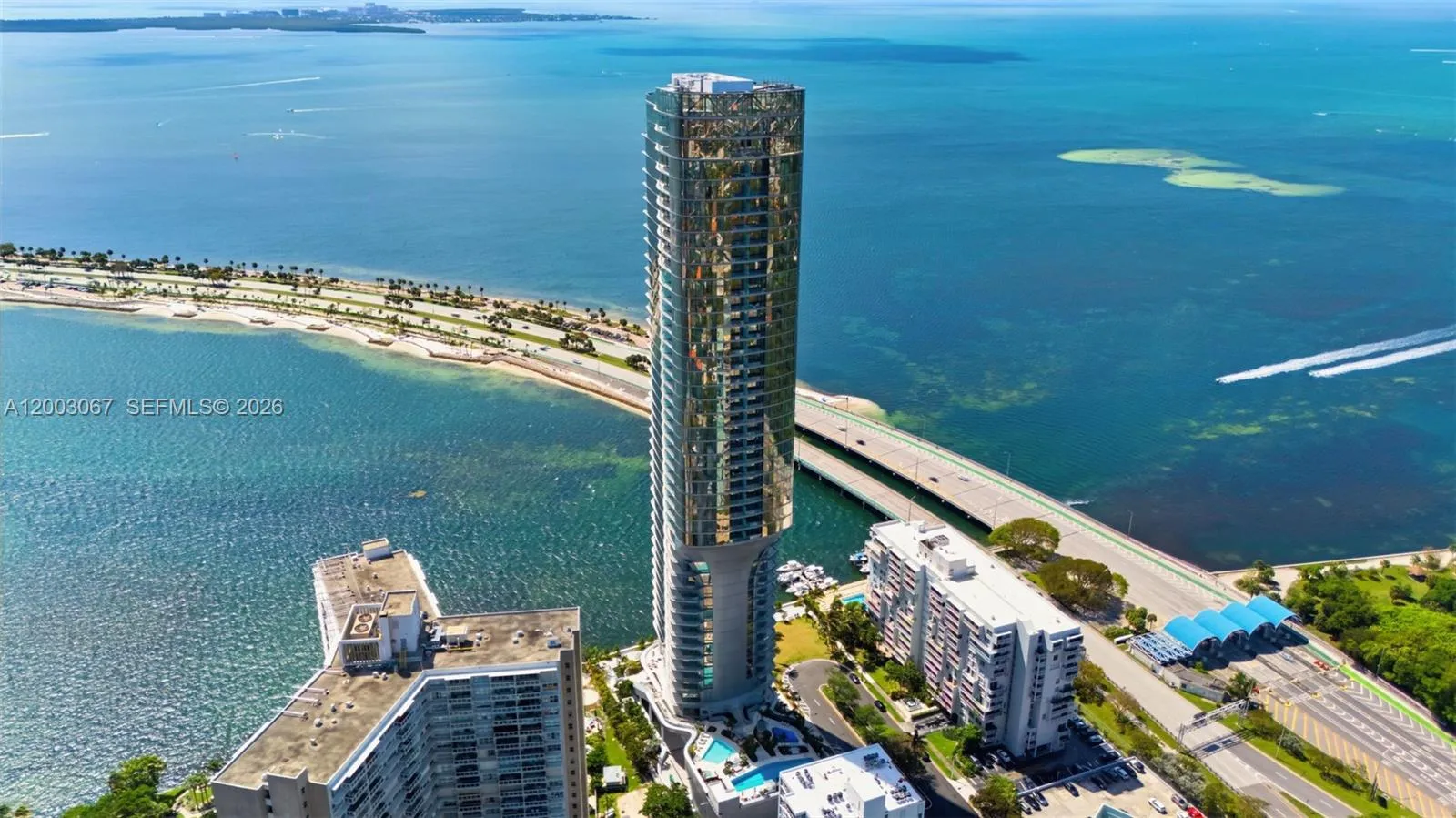 175 Se 25th Rd 3302, Miami, Florida 33129, Miami, Florida 33129, 4 Bedrooms Bedrooms, ,4 BathroomsBathrooms,Residential Lease,For Rent,175 Se 25th Rd 3302, Miami, Florida 33129,A12003067