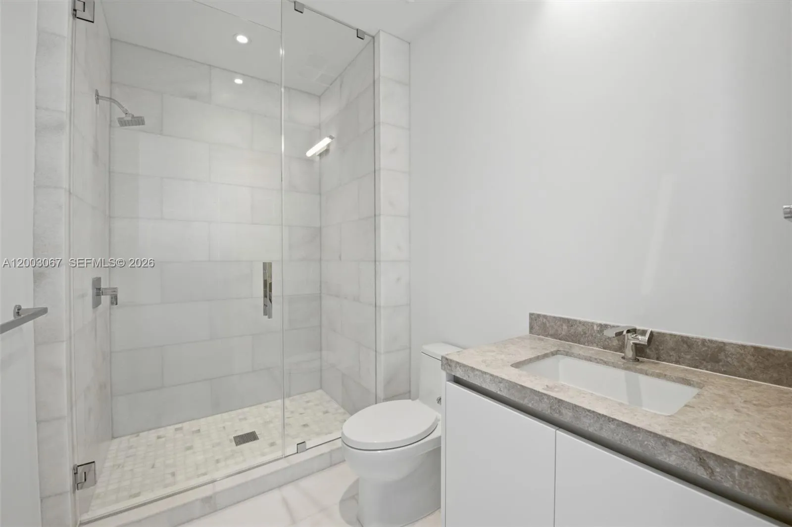 175 Se 25th Rd 3302, Miami, Florida 33129, Miami, Florida 33129, 4 Bedrooms Bedrooms, ,4 BathroomsBathrooms,Residential Lease,For Rent,175 Se 25th Rd 3302, Miami, Florida 33129,A12003067