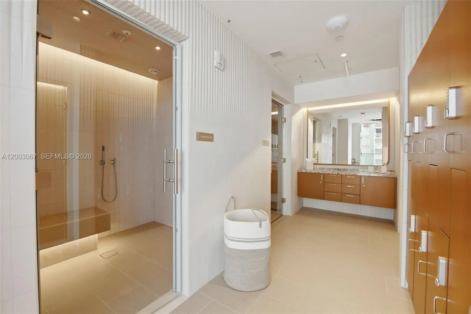 175 Se 25th Rd 3302, Miami, Florida 33129, Miami, Florida 33129, 4 Bedrooms Bedrooms, ,4 BathroomsBathrooms,Residential Lease,For Rent,175 Se 25th Rd 3302, Miami, Florida 33129,A12003067