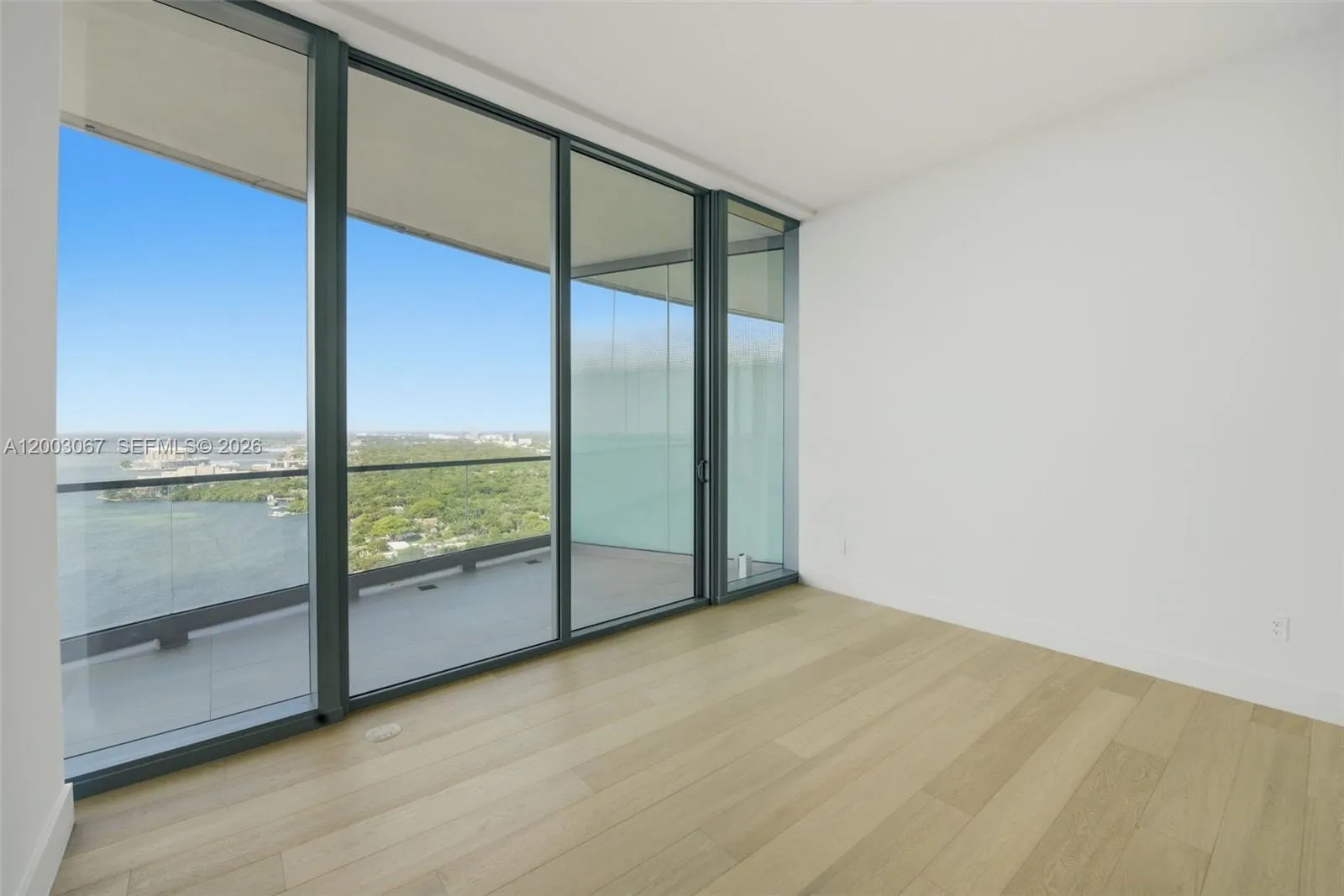 175 Se 25th Rd 3302, Miami, Florida 33129, Miami, Florida 33129, 4 Bedrooms Bedrooms, ,4 BathroomsBathrooms,Residential Lease,For Rent,175 Se 25th Rd 3302, Miami, Florida 33129,A12003067