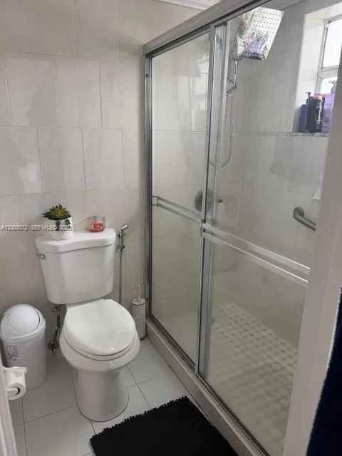 6825 W Flagler St 207, Miami, Florida 33144, Miami, Florida 33144, 2 Bedrooms Bedrooms, ,1 BathroomBathrooms,Residential Lease,For Rent,6825 W Flagler St 207, Miami, Florida 33144,A12003072