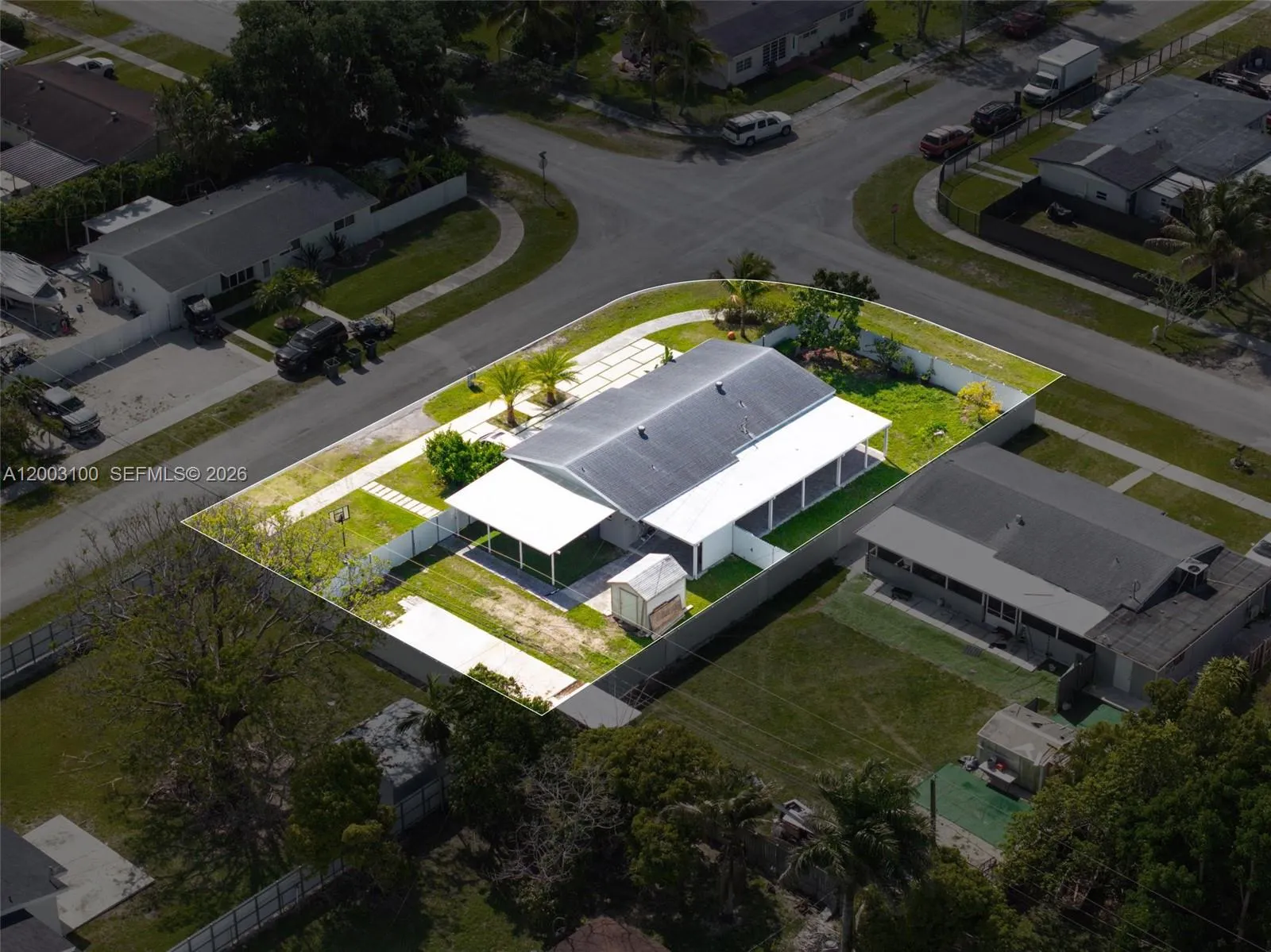 1000 Nw 16th Ave, Homestead, Florida 33030, Homestead, Florida 33030, 3 Bedrooms Bedrooms, ,2 BathroomsBathrooms,Residential,For Sale,1000 Nw 16th Ave, Homestead, Florida 33030,A12003100