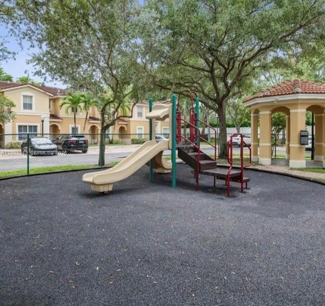 12902 Sw 30 St 133, Miramar, Florida 33027, Miramar, Florida 33027, 3 Bedrooms Bedrooms, ,2 BathroomsBathrooms,Residential,For Sale,12902 Sw 30 St 133, Miramar, Florida 33027,A12002349