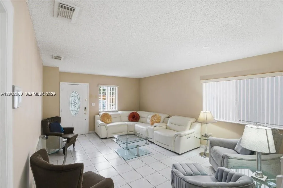 13741 Sw 160th Ter 0, Miami, Florida 33177, Miami, Florida 33177, 4 Bedrooms Bedrooms, ,3 BathroomsBathrooms,Residential Lease,For Rent,13741 Sw 160th Ter 0, Miami, Florida 33177,A12002983