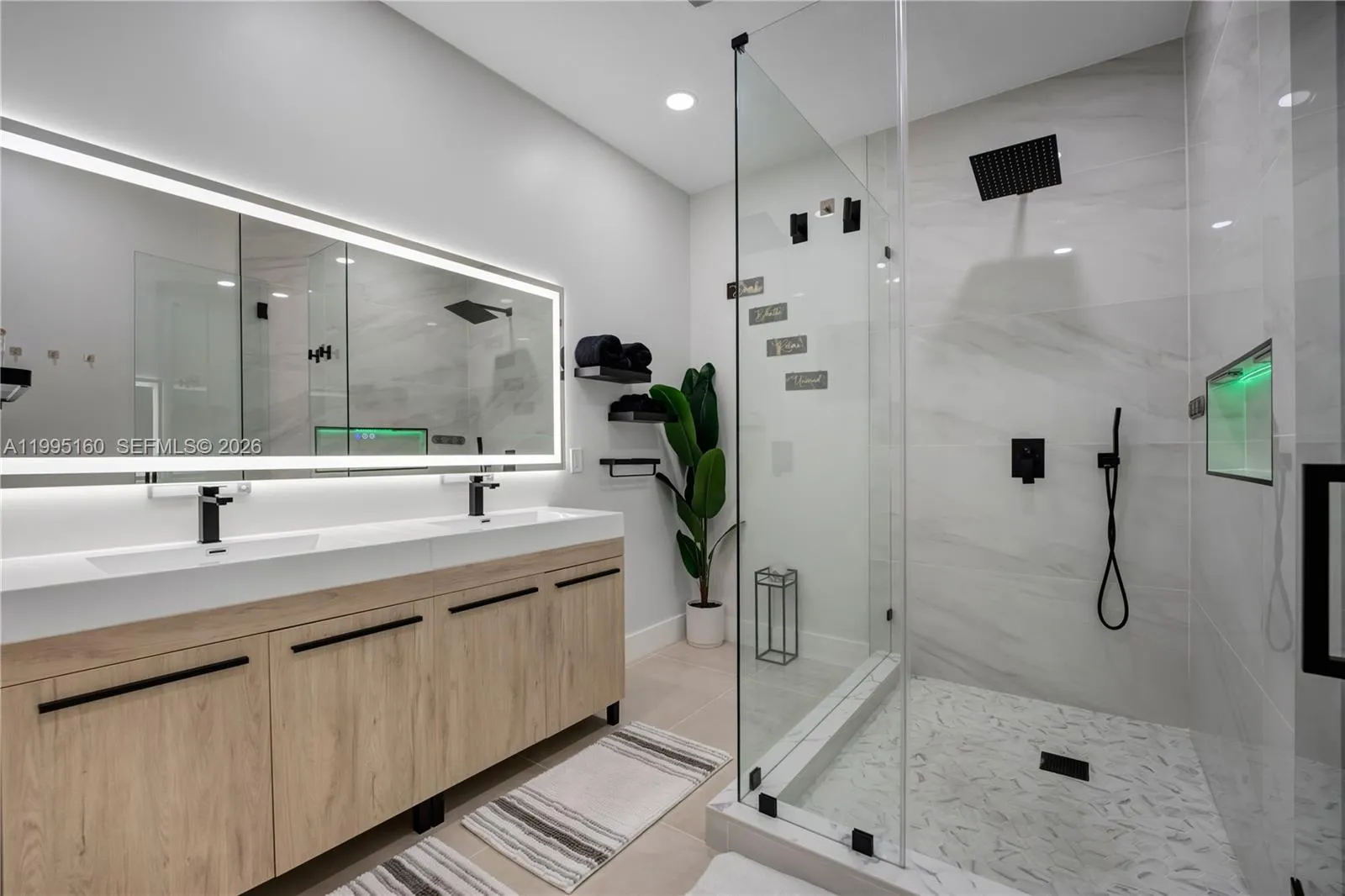 Miramar, Florida 33025, 3 Bedrooms Bedrooms, ,2 BathroomsBathrooms,Residential,For Sale,A11995160