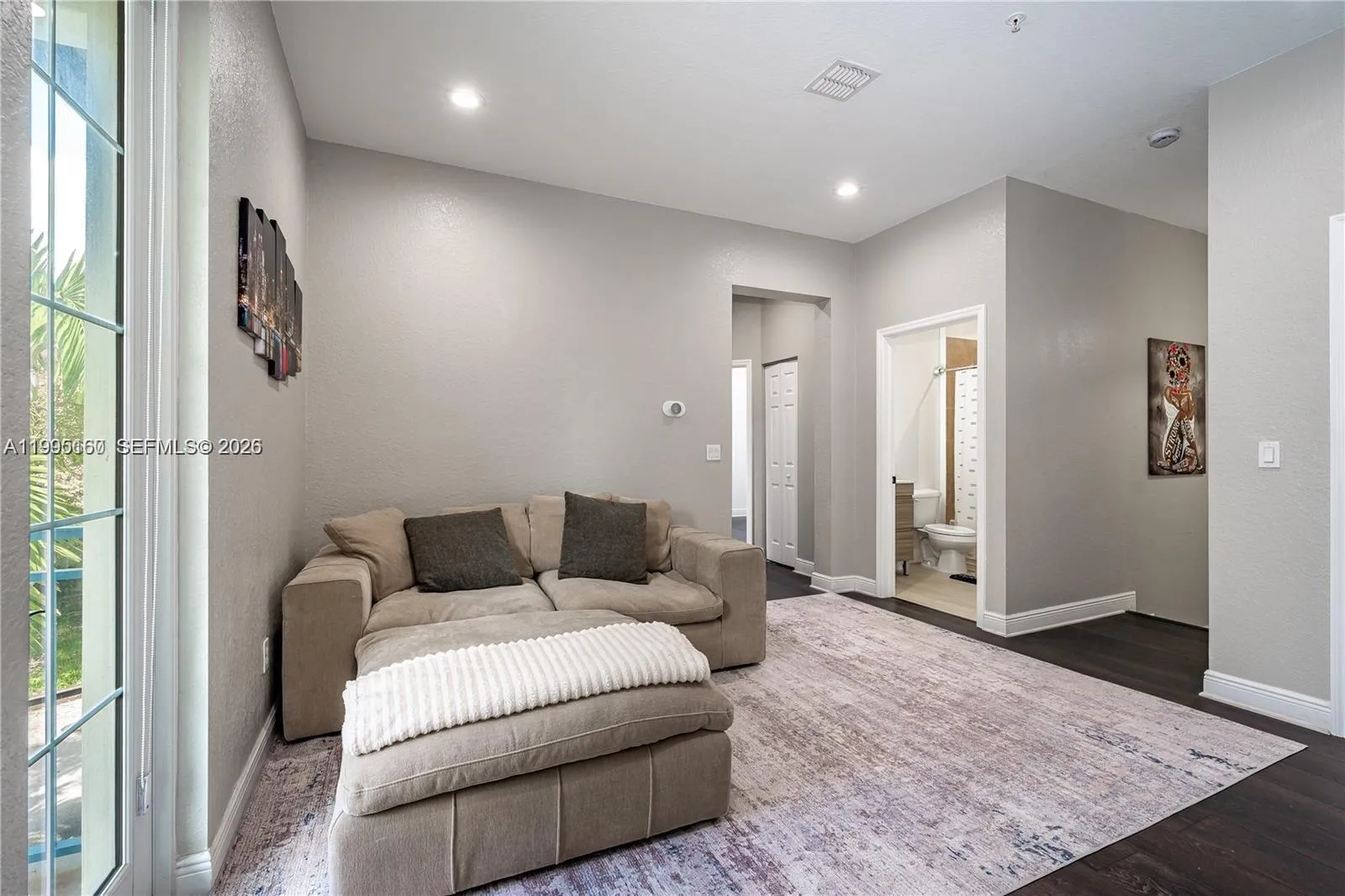 Miramar, Florida 33025, 3 Bedrooms Bedrooms, ,2 BathroomsBathrooms,Residential,For Sale,A11995160