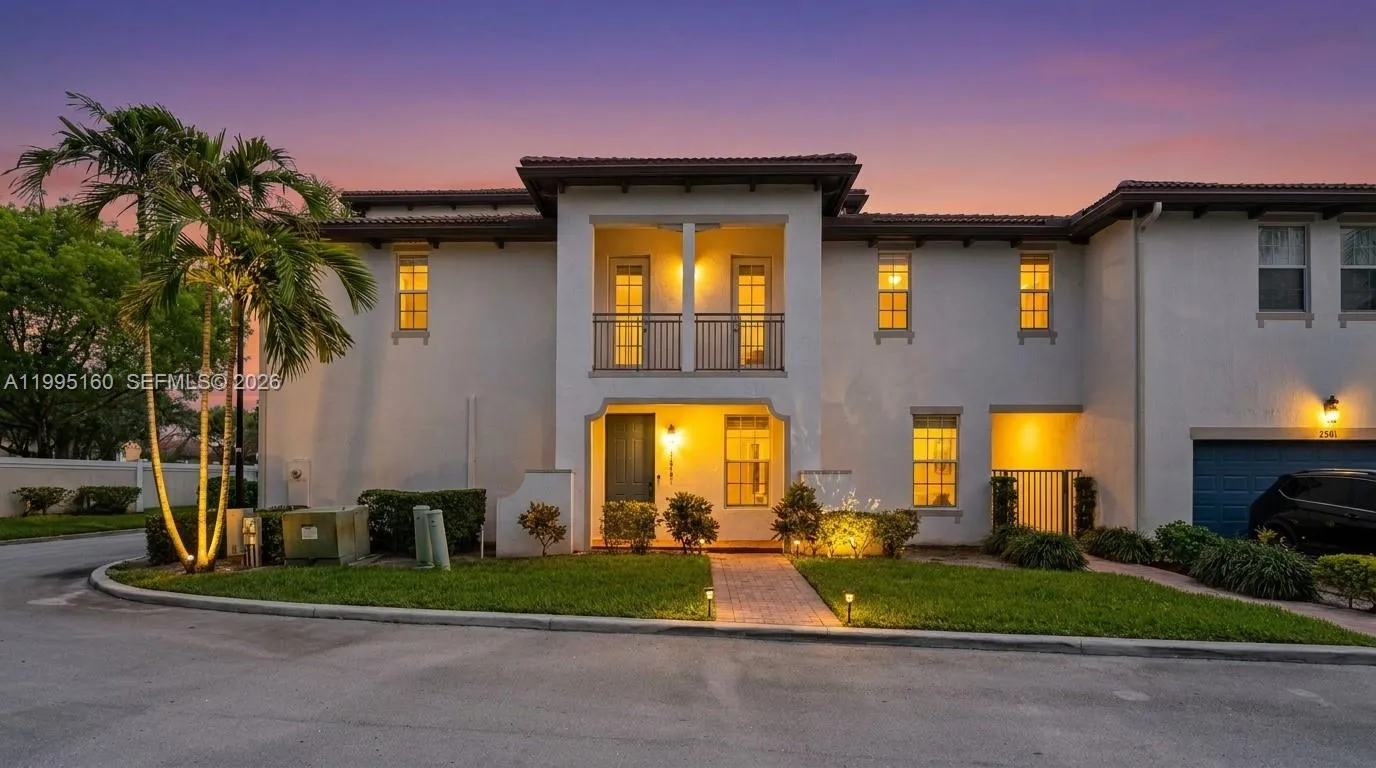 Miramar, Florida 33025, 3 Bedrooms Bedrooms, ,2 BathroomsBathrooms,Residential,For Sale,A11995160