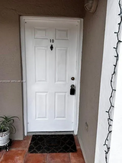 9189 Fontainebleau Blvd 510, Miami, Florida 33172, Miami, Florida 33172, 3 Bedrooms Bedrooms, ,2 BathroomsBathrooms,Residential,For Sale,9189 Fontainebleau Blvd 510, Miami, Florida 33172,A12002209