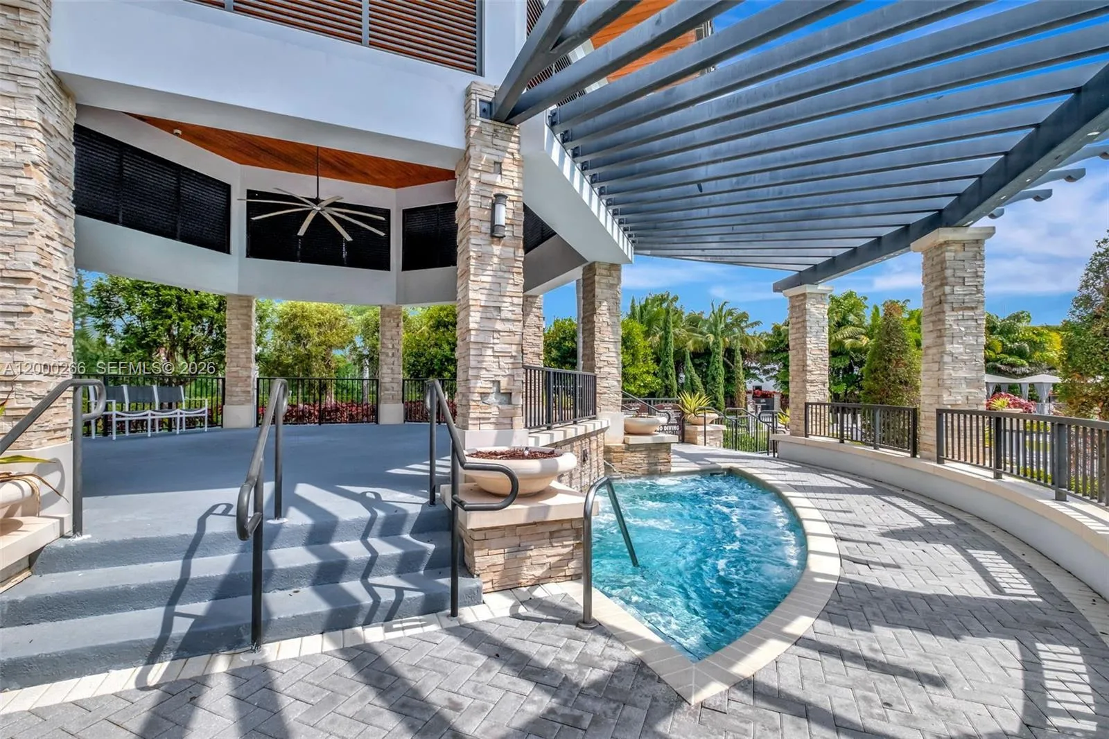 10467 Nw 82nd St 11, Doral, Florida 33178, Doral, Florida 33178, 3 Bedrooms Bedrooms, ,2 BathroomsBathrooms,Residential,For Sale,10467 Nw 82nd St 11, Doral, Florida 33178,A12000266