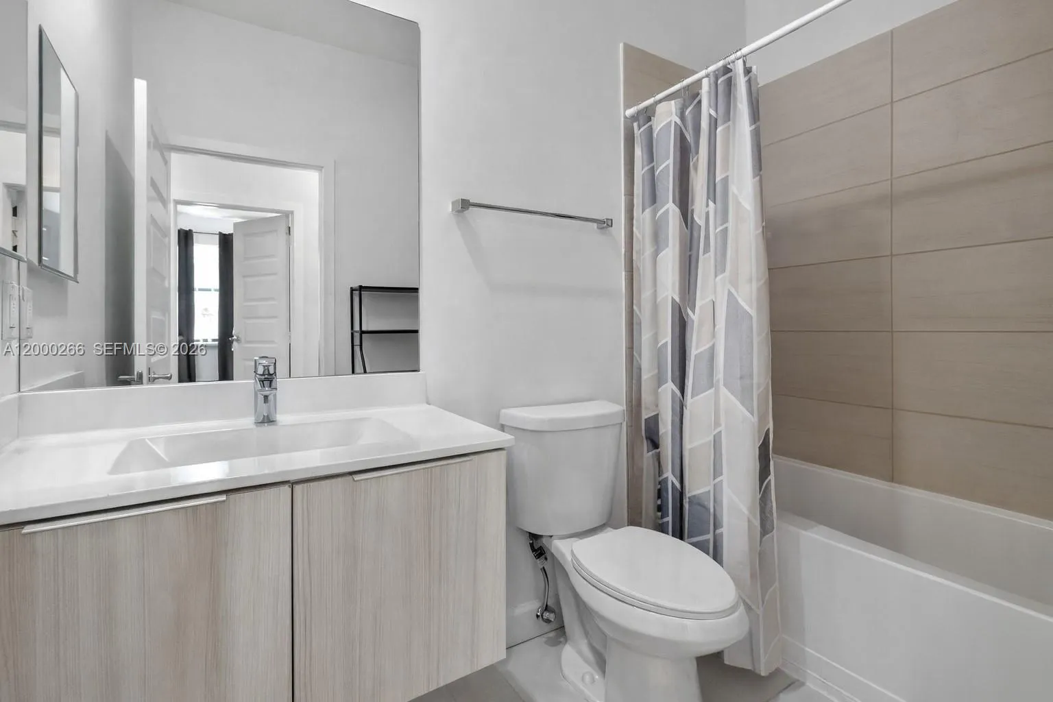 10467 Nw 82nd St 11, Doral, Florida 33178, Doral, Florida 33178, 3 Bedrooms Bedrooms, ,2 BathroomsBathrooms,Residential,For Sale,10467 Nw 82nd St 11, Doral, Florida 33178,A12000266