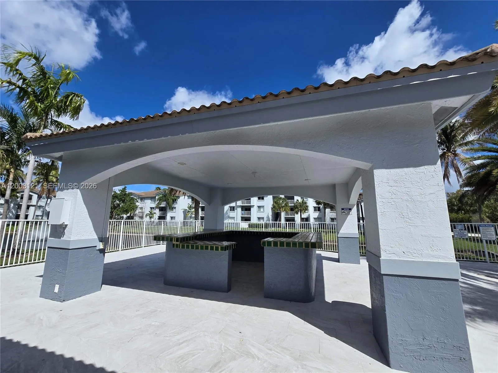 2620 S University Dr 109, Davie, Florida 33328, Davie, Florida 33328, 3 Bedrooms Bedrooms, ,2 BathroomsBathrooms,Residential,For Sale,2620 S University Dr 109, Davie, Florida 33328,A12003121