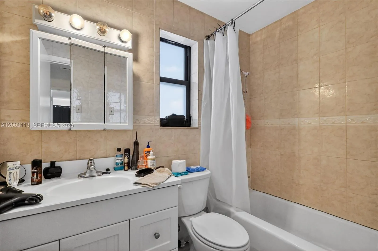 5814 Cleveland St, Hollywood, Florida 33021, Hollywood, Florida 33021, ,Residential Income,For Sale,5814 Cleveland St, Hollywood, Florida 33021,A12003113