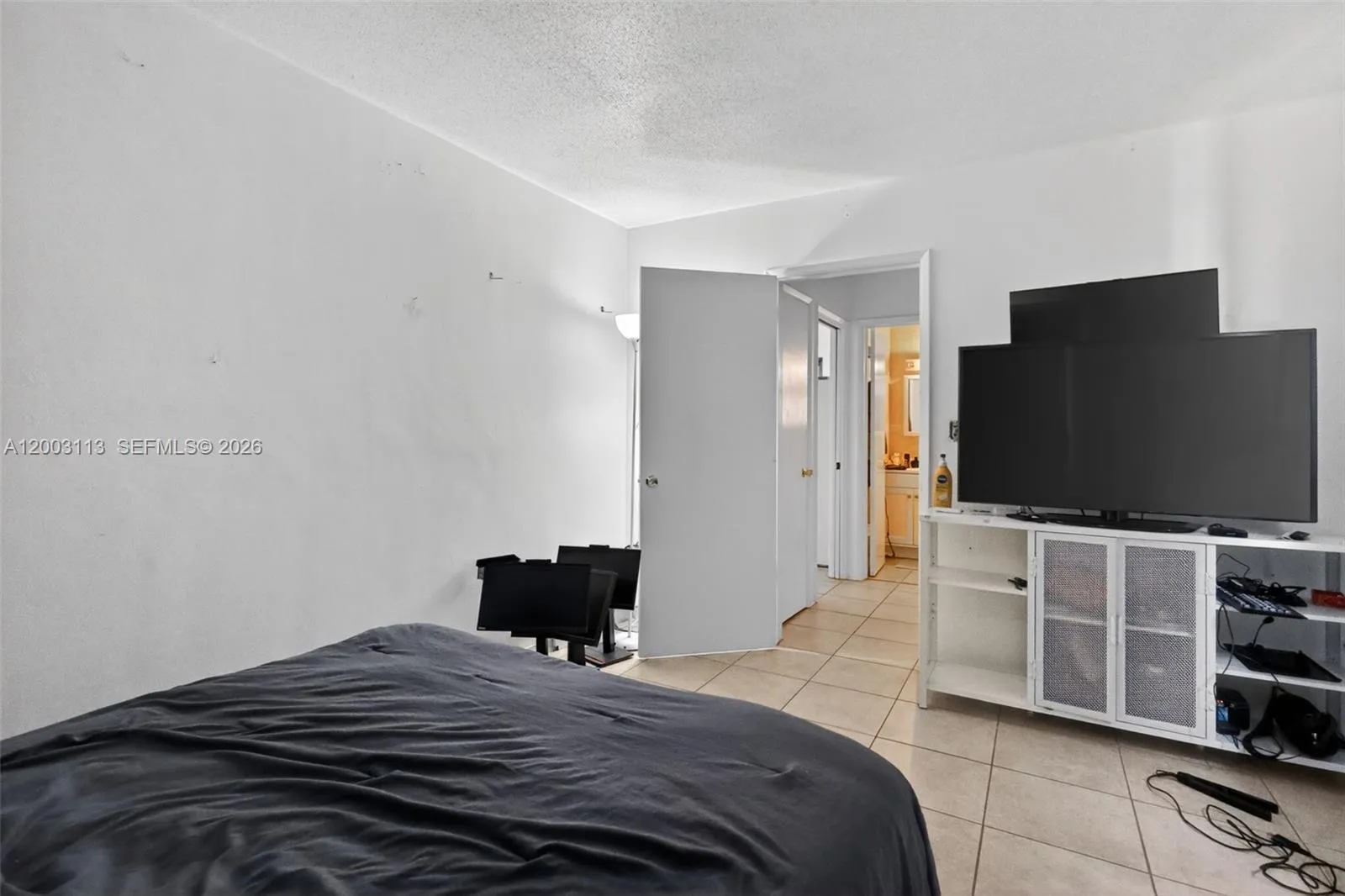 5814 Cleveland St, Hollywood, Florida 33021, Hollywood, Florida 33021, ,Residential Income,For Sale,5814 Cleveland St, Hollywood, Florida 33021,A12003113